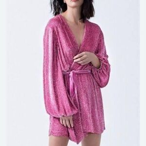 Elegant Pink Women's Robe retrofete